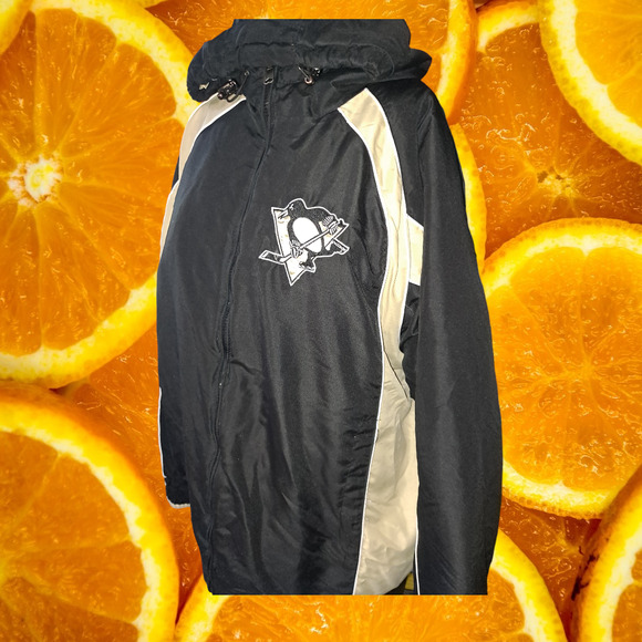 NHL Pittsburgh Penguins Insulated Jacket with Logo on Back Size Large - Picture 7 of 11